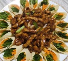 Beijing-style Shredded Pork in Soy Sauce