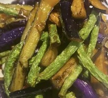 Eggplant and Green Beans Stir-fry