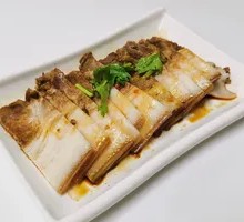 Cold-dressed pork knuckle