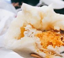 Egg Yolk Soup Dumplings