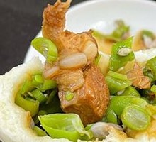 Pork Rib and Kidney Bean Soup Dumplings