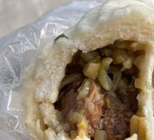 Stewed Pork and Kidney Bean Dumplings