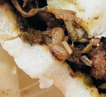 Preserved Vegetable Braised Pork Buns