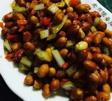 Sweet and Sour Peanuts