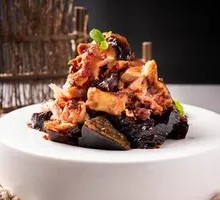 Homemade Braised Pig Trotter