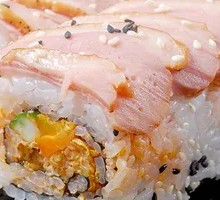 Black Pepper Roast Duck Roll
