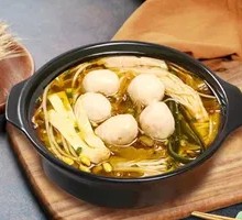 撒尿牛丸过桥米线