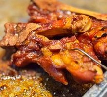 Spicy Grilled Pig Trotters