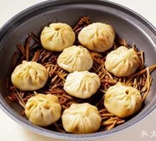 Chinese Cabbage and Pork Dumplings