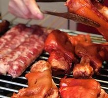 Special Roasted Pig Trotters