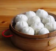 香菇肉小笼包