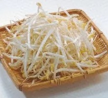Bean sprouts