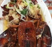 Stir-Fried Garlic Lobster with Vermicelli