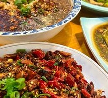 Sizzling Crispy Intestine