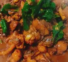 Linyi Stir-Fried Chicken