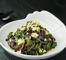 Garlic Stir-Fried Bok Choy