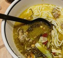 Sour Cabbage Beef Noodle Soup