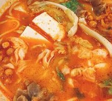 Kimchi Beef Tofu Rice Noodles