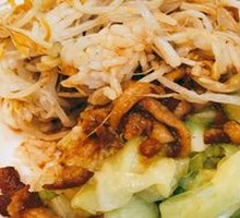 Fried Chicken with Braised Pork Rice