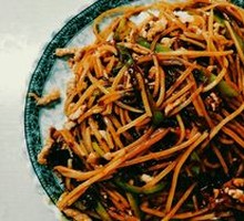 Fish-Flavored Shredded Pork Rice Bowl