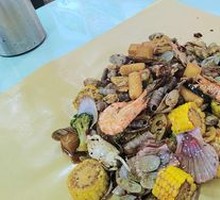 Iron Shovel Hand-Grab Seafood