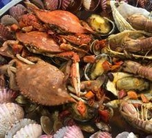 Seafood Hot Pot Special