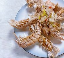 Peeled shrimp