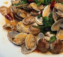 Spicy Stir-Fried Clams