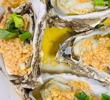 Garlic Steamed Oysters