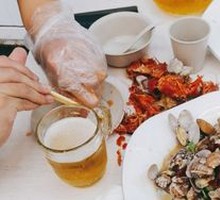 Spicy Stir-Fried Clams