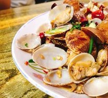 Spicy Stir-Fried Clams