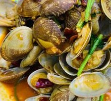Spicy Stir-Fried Clams