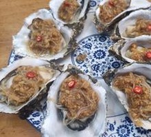 Garlic Steamed Oysters