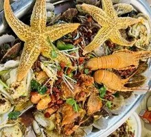 Kung Fu Crab Family Feast