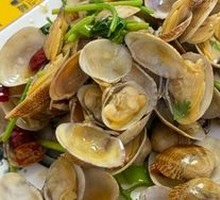Spicy Stir-Fried Clams