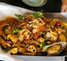 Hand-grab Seafood