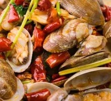 Spicy Stir-Fried Clams