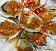 Garlic Steamed Oysters