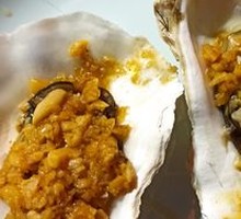 Garlic Steamed Oysters