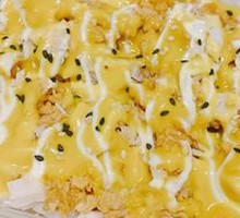 Egg Yolk Fried Chicken Rice