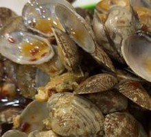 Spicy Stir-Fried Clams