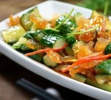 Cucumber with Jellyfish Head