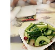 Sour and Spicy Cucumber