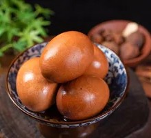 Longjing Tea-Infused Egg