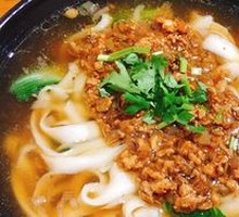 Knife-Sliced Fried Sauce Noodles