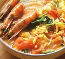 Tomato Shrimp Noodles
