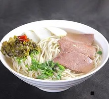 Old Soup Sour Cabbage Beef Noodles