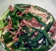 Shredded Pork Noodles