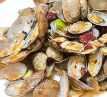 Spicy Stir-Fried Clams