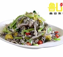 Sichuan-style Pickled Pepper Fish Skin